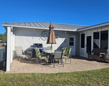 2248 Harvard Avenue - Photo Thumbnail 21