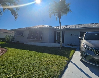 2248 Harvard Avenue - Photo Thumbnail 1