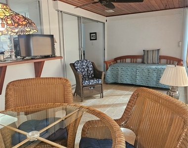 2248 Harvard Avenue - Photo Thumbnail 15