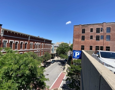 83 Hanover - Photo Thumbnail 2