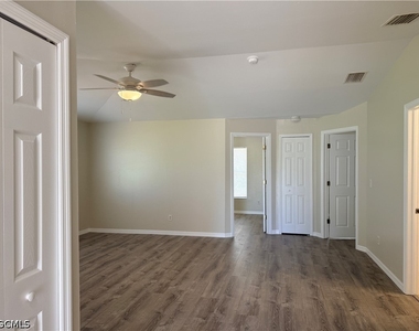 2508 Martin Avenue - Photo Thumbnail 1