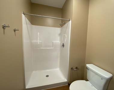 83 Hanover - Photo Thumbnail 42