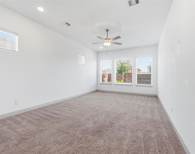 19914 Valentina Pointe Drive - Photo Thumbnail 31