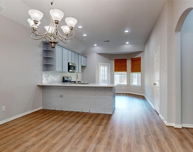 1214 Sand Pines - Photo Thumbnail 9