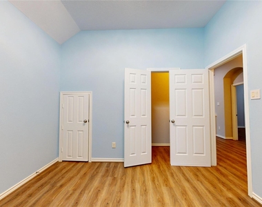 1214 Sand Pines - Photo Thumbnail 38