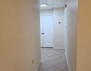 15214 Beechnut Street - Photo Thumbnail 5