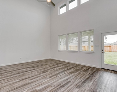 14315 Yellow Hawthorn Court - Photo Thumbnail 4