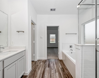 14315 Yellow Hawthorn Court - Photo Thumbnail 27