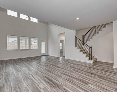 14315 Yellow Hawthorn Court - Photo Thumbnail 8