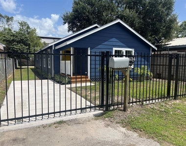 3434 Easy Street - Photo Thumbnail 1