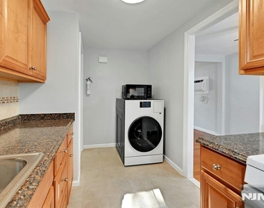 62 Reid - Photo Thumbnail 6