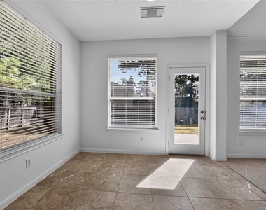 3 W Archwyck Circle - Photo Thumbnail 10
