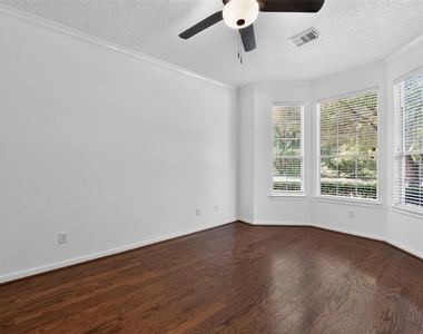 3 W Archwyck Circle - Photo Thumbnail 25