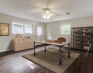 9402 Bevlyn Drive - Photo Thumbnail 4