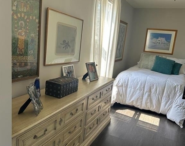 227 Godwin - Photo Thumbnail 4