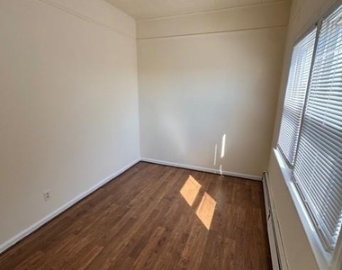 380 Harrison - Photo Thumbnail 2