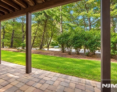 116 Stonegate - Photo Thumbnail 25