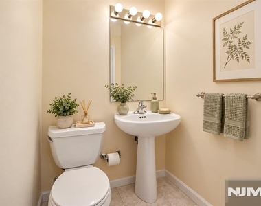 116 Stonegate - Photo Thumbnail 9