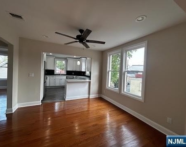 195 Closter Dock - Photo Thumbnail 2