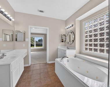 17231 Sheffield Bend Dr - Photo Thumbnail 23
