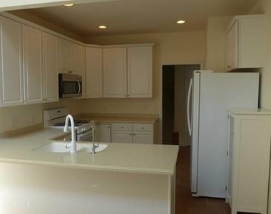 85 Buckthorn - Photo Thumbnail 9