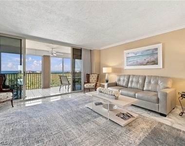 7515 Pelican Bay Boulevard - Photo Thumbnail 6