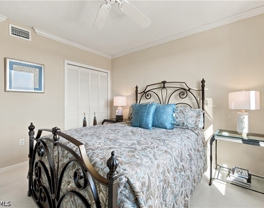 7515 Pelican Bay Boulevard - Photo Thumbnail 24