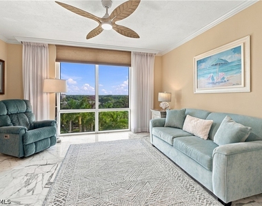 7515 Pelican Bay Boulevard - Photo Thumbnail 12
