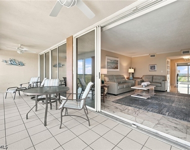 7515 Pelican Bay Boulevard - Photo Thumbnail 10