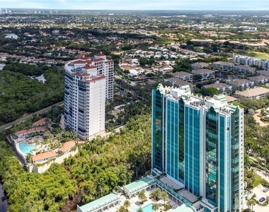 7515 Pelican Bay Boulevard - Photo Thumbnail 38