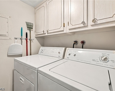 222 Harbour Drive - Photo Thumbnail 17