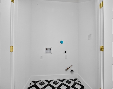 9309 Caddo Road - Photo Thumbnail 22