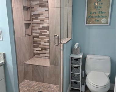 22161 Tallwood Court - Photo Thumbnail 14