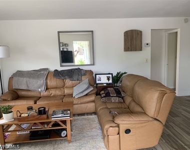 3687 Seagrape Avenue - Photo Thumbnail 3