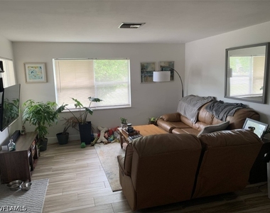 3687 Seagrape Avenue - Photo Thumbnail 4