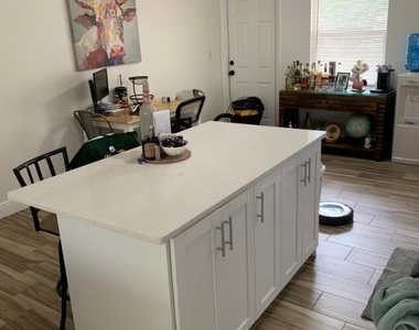 3687 Seagrape Avenue - Photo Thumbnail 15