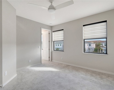 12965 Pembroke Drive - Photo Thumbnail 22