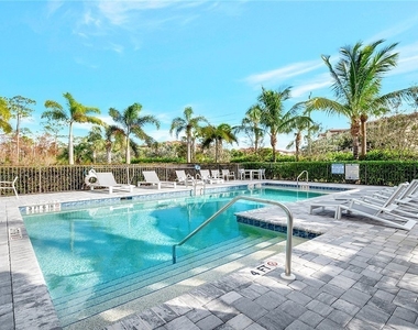 12965 Pembroke Drive - Photo Thumbnail 27