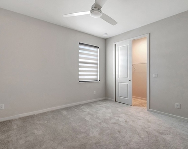 12965 Pembroke Drive - Photo Thumbnail 24