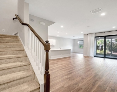 12965 Pembroke Drive - Photo Thumbnail 12