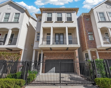 1429 W 21st Street - Photo Thumbnail 2