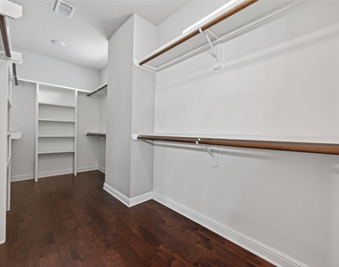 1429 W 21st Street - Photo Thumbnail 19