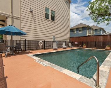 1429 W 21st Street - Photo Thumbnail 28