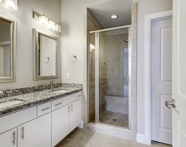 300 St Joseph Parkway - Photo Thumbnail 11