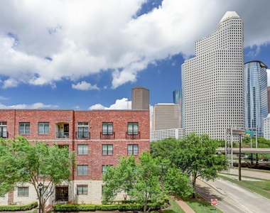 300 St Joseph Parkway - Photo Thumbnail 18