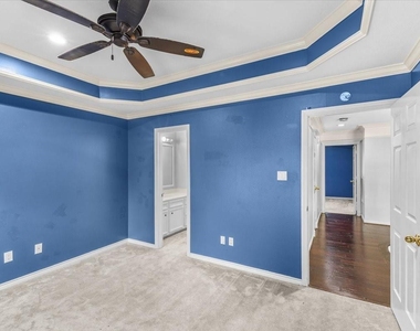 5611 Garden Point Drive - Photo Thumbnail 38