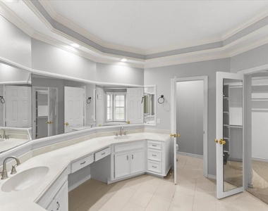 5611 Garden Point Drive - Photo Thumbnail 30