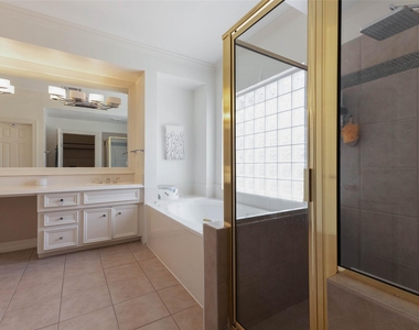 20 Stalynn Lane - Photo Thumbnail 24