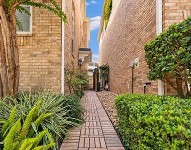 20 Stalynn Lane - Photo Thumbnail 41