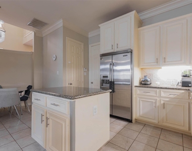 20 Stalynn Lane - Photo Thumbnail 13